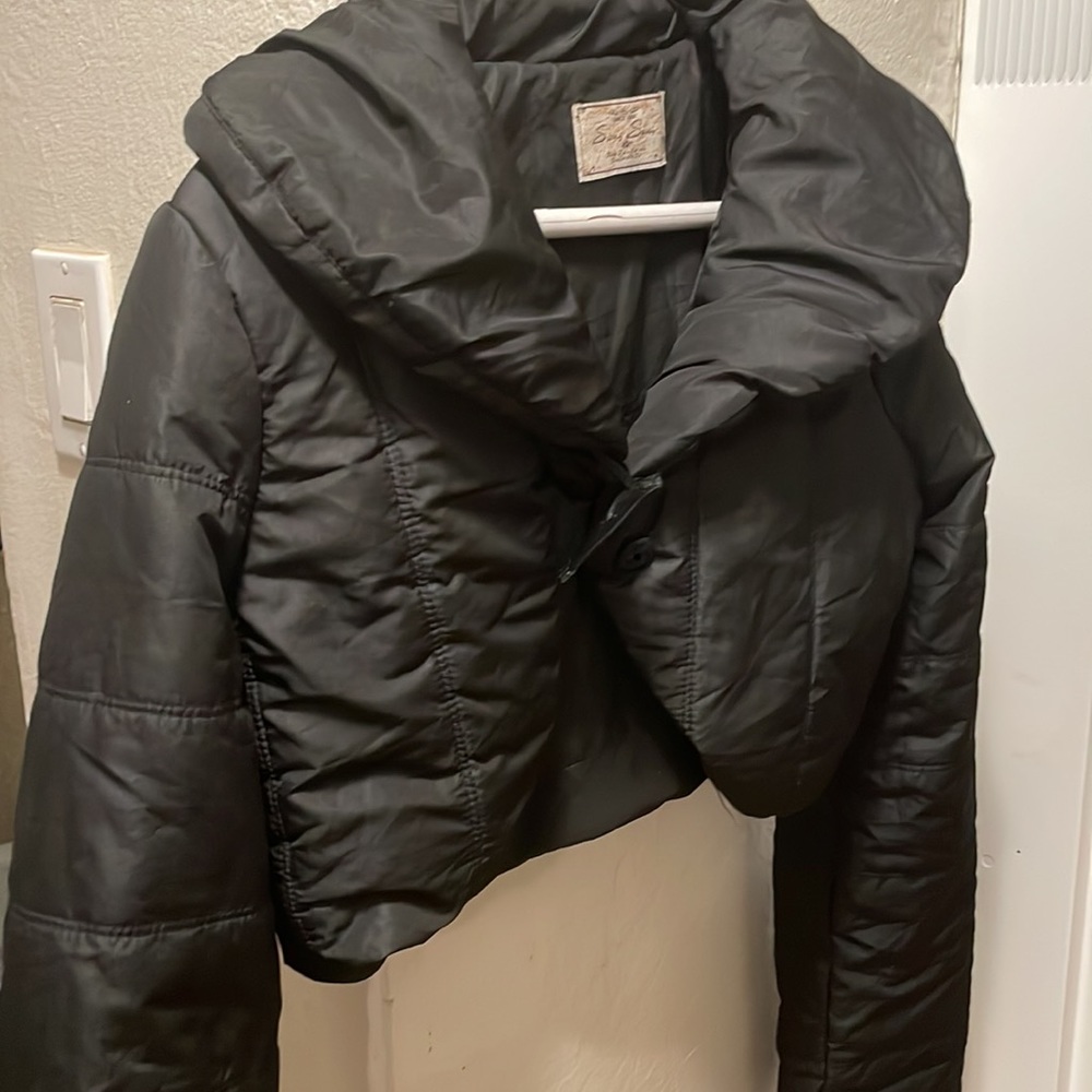 jacket - Picture 3 of 3
